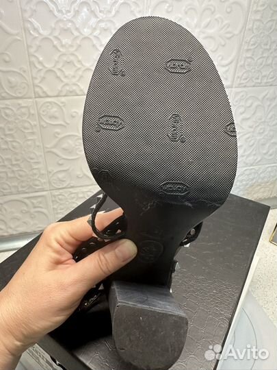 Босоножки ASH 37 размера