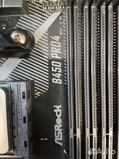 Материнская плата ASRock B450 Pro4 R2.0