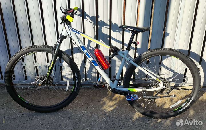 GT Avalanche 29 comp M