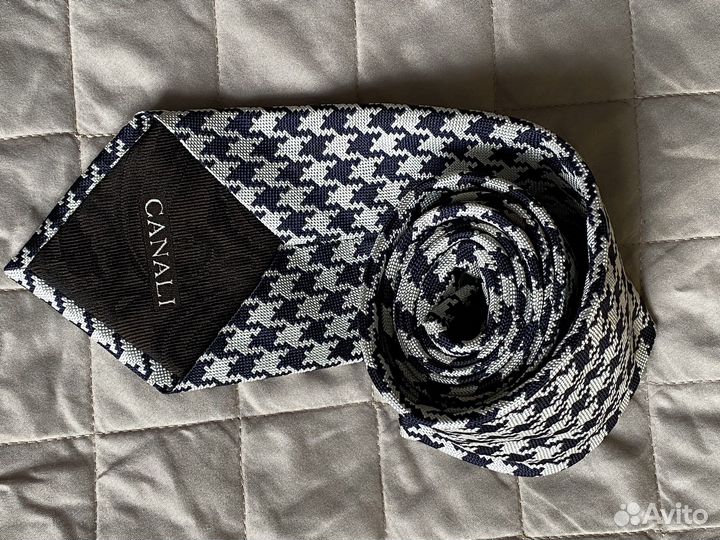 Галстук Canali