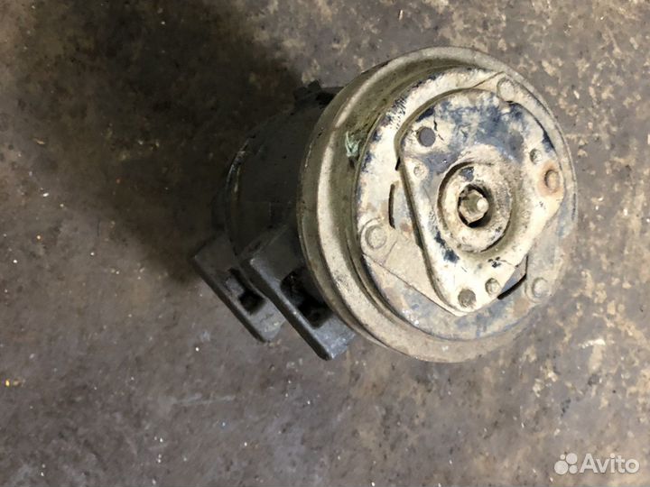 Насос кондиционера на Дэу Нексия