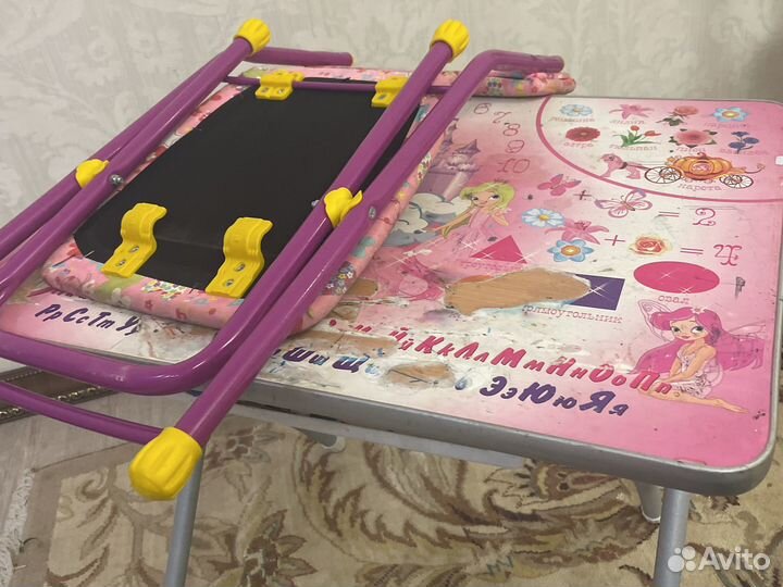 Детский столик и стульчик