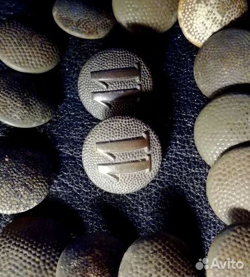 Пуговицы номерные