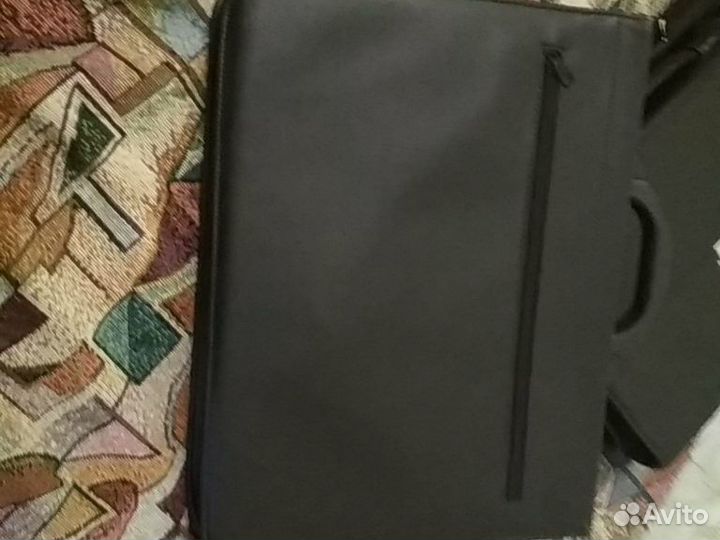 Мужской портфель