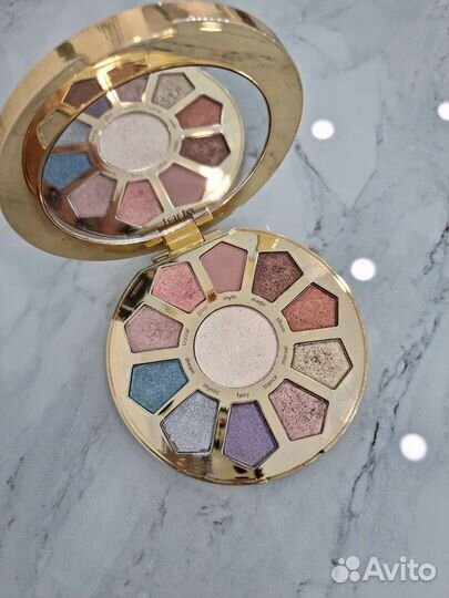 Палетка теней tarte