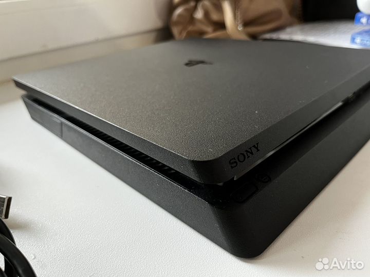 Sony playstation 4 slim 1tb продаю
