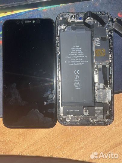 iPhone Xr, 64 ГБ