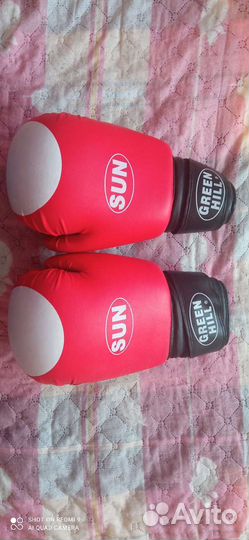Боксерские перчатки Green Hill 12 oz новые