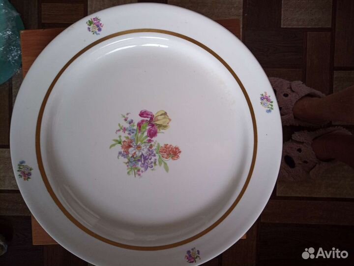 Посуда блюдо