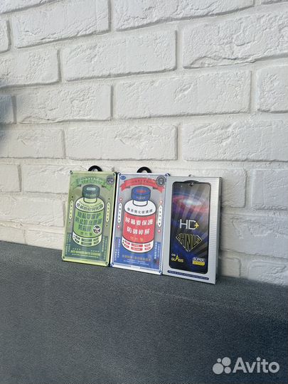 Защитные стекла для iPhone