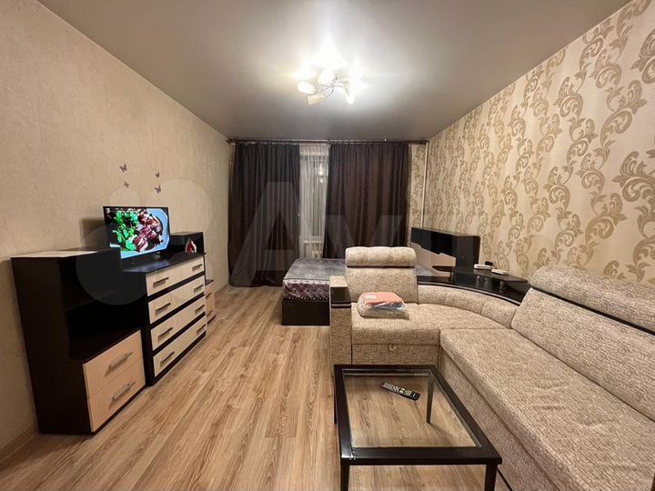 1-к. квартира, 40 м², 1/9 эт.