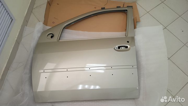 Дверь передняя Лада Ларгус 2012-21 в цвет