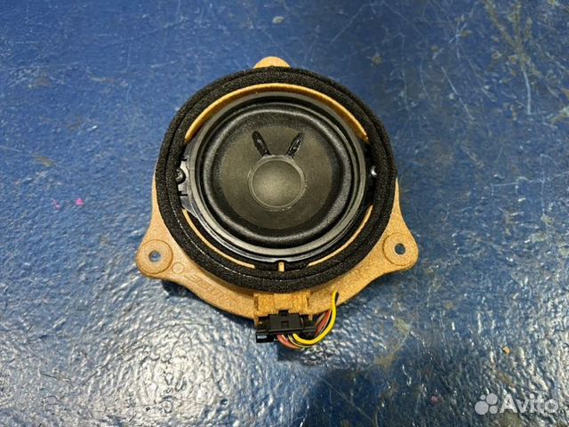 Динамик передний Audi A6 C6