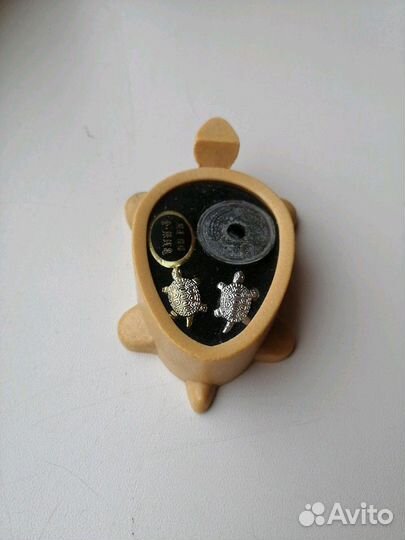 Фигурка-черепашка. Сувенир-оберег из Японии