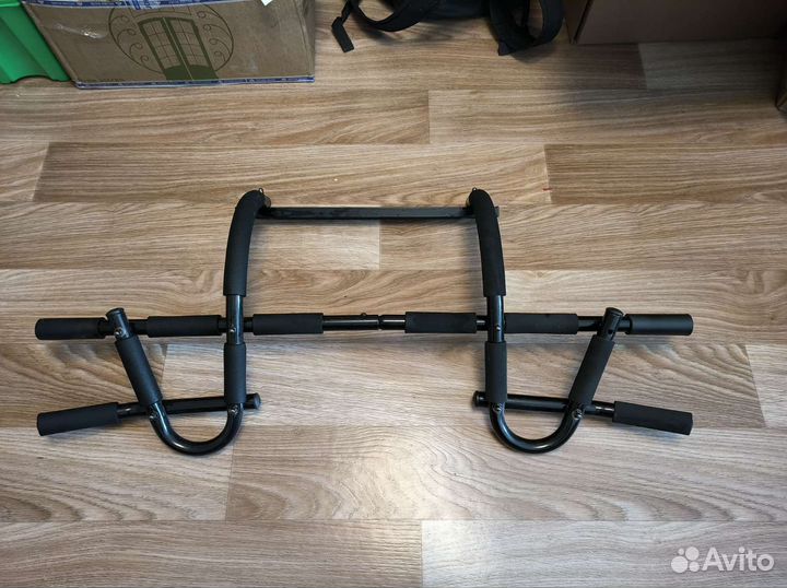 Турник torneo в дверной проём