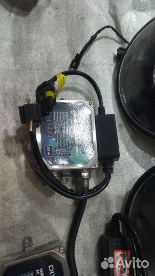 Фара ксенон