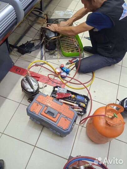 Ремонт холодильников Стинол, Атлант и др