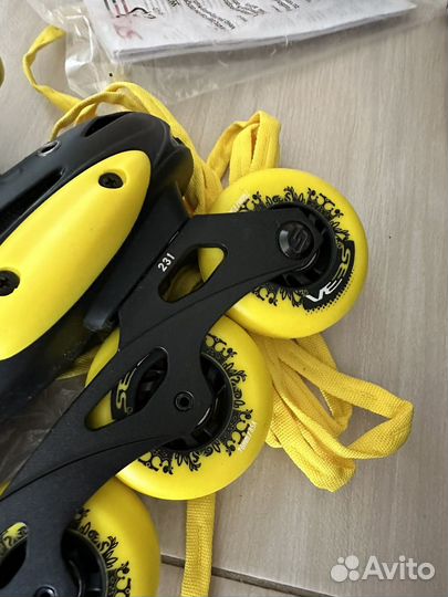 Роликовые коньки 35 размер новые