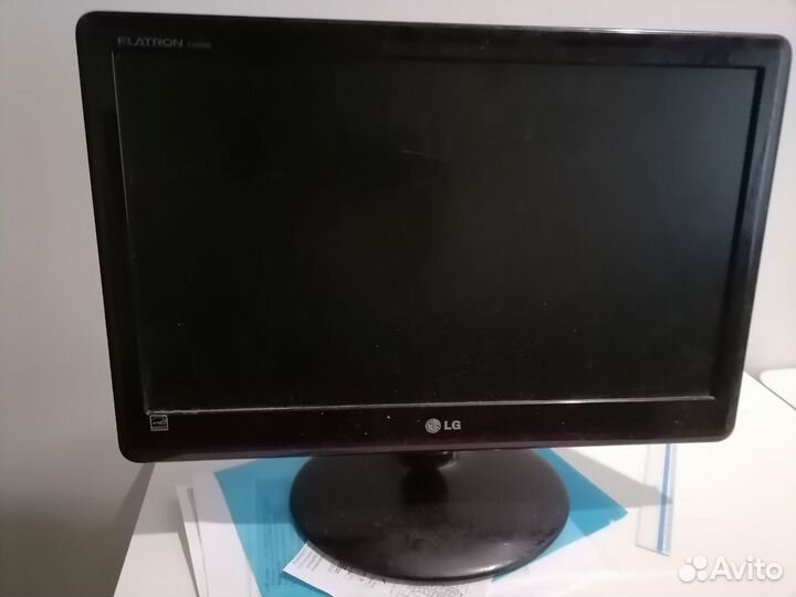 Монитор LG Flatron E2050S