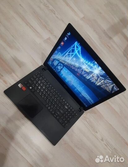 Современный игровой ноутбук Acer