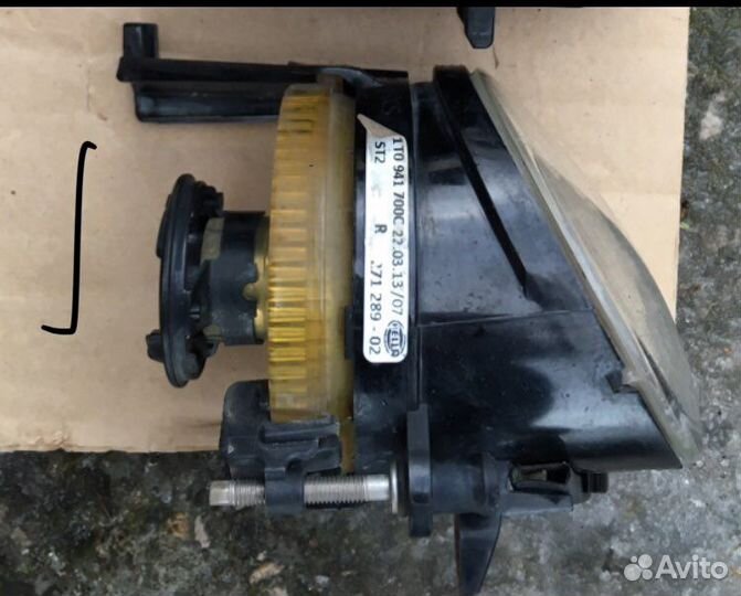 Противотуманка Фольксваген polo