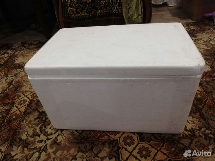 Ящик из пенопласта