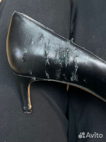 Химчистка реставрация покраска обуви