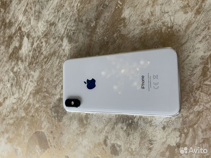 iPhone X, 64 ГБ