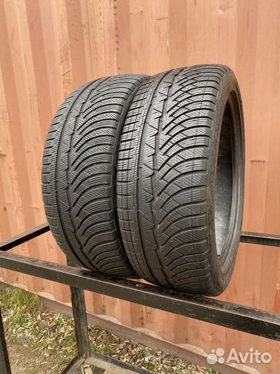 Michelin Pilot Alpin PA4 215/45 R18