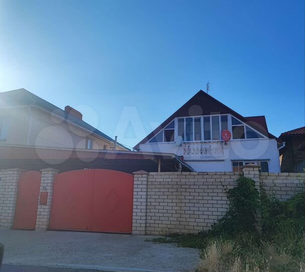 Дом 182 м² на участке 5 сот.