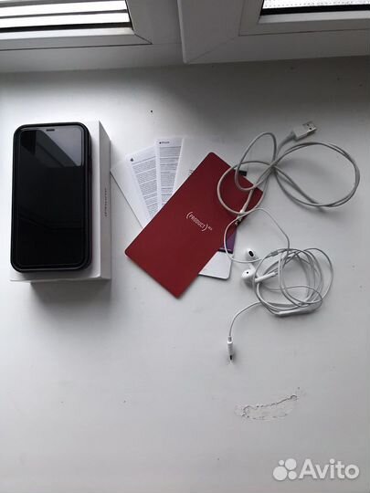 Телефон iPhone Xr 128gb