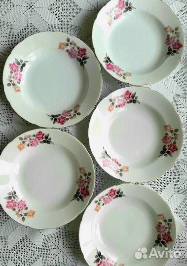 Тарелки Розы Японский фарфор Tono China 5 штук
