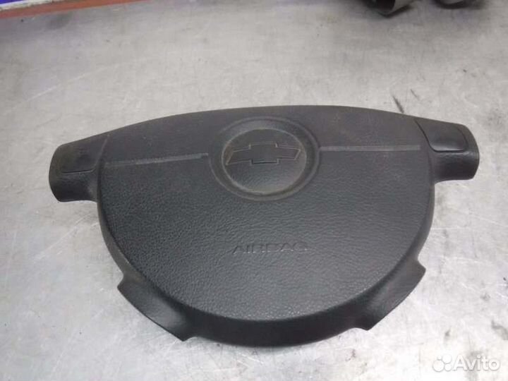 Подушка безопасности водителя Chevrolet Lacetti