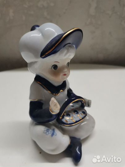 Фарфоровые статуэтки. Одиночные 2