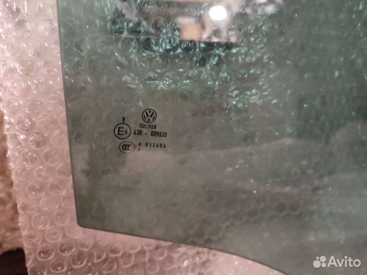 Стекло пассат b6