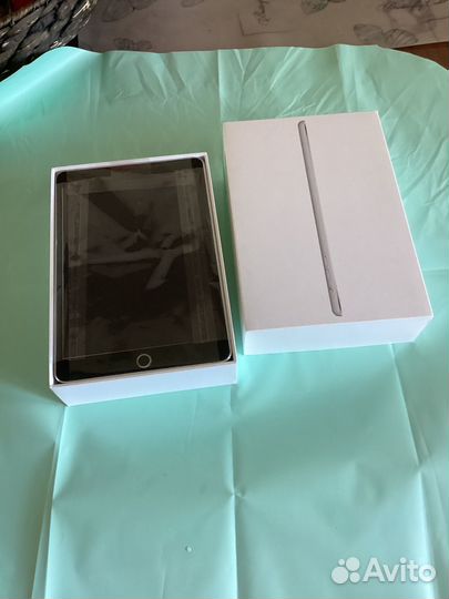 iPad mini 3 cellular 16г