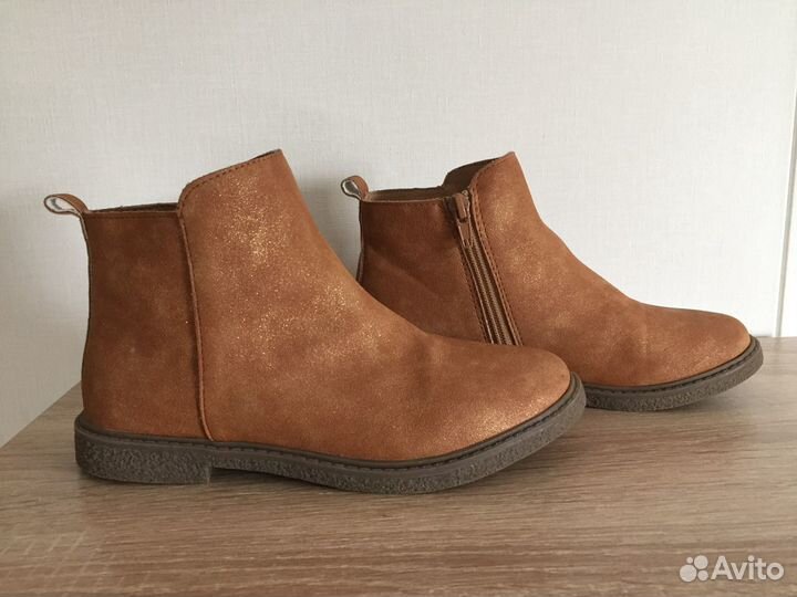 Сапожки для девочки