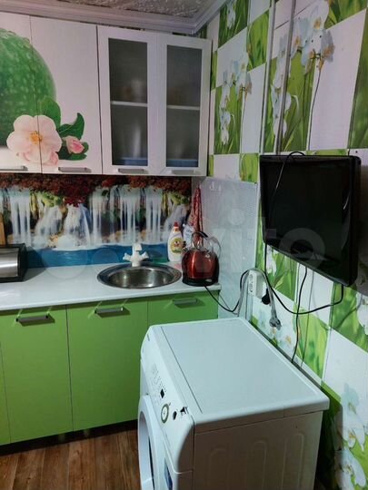 1-к. квартира, 42 м², 1/2 эт.