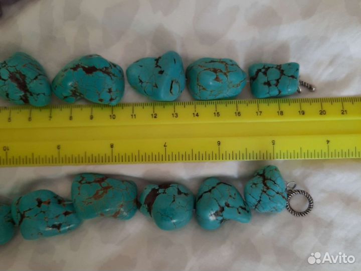 Бусы из бирюзы