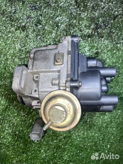 Трамблер GA15DS Nissan AD wfgy10 2210053Y00