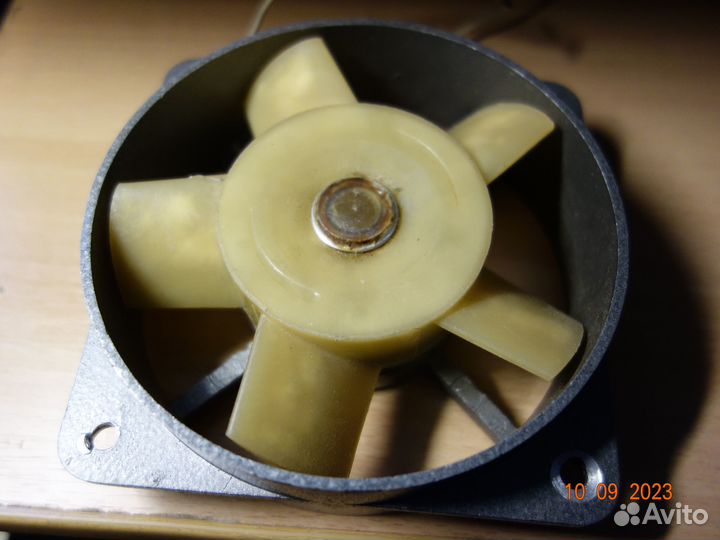 Вентилятор ввф-112М