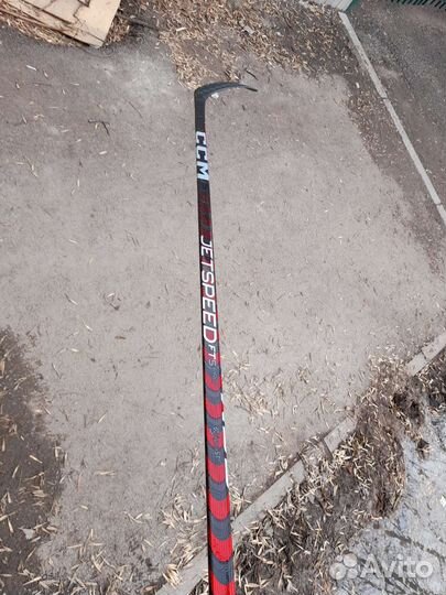 Клюшка хоккейная