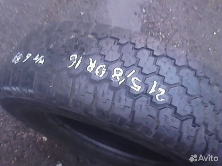 Bridgestone Dueler H/T D689 215/80 R16