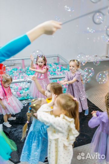 Аниматор на детский праздник, ведущий на выпускной