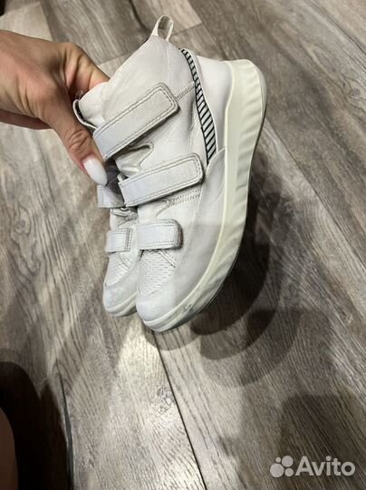 Кроссовки ecco