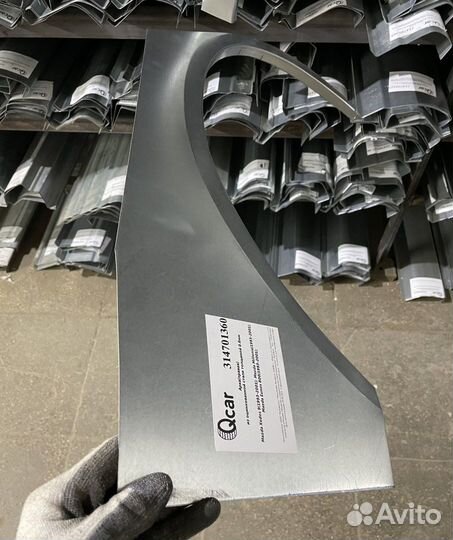 Арка правая Mazda Millenia, Xedos 9, Eunos 800 199