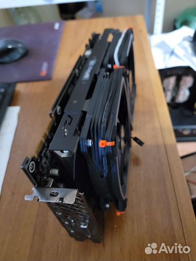 KFA2 Geforce GTX 1070 8Gb бесшумная