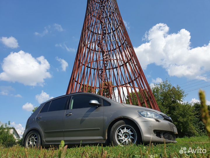 Volkswagen Golf Plus 1.6 МТ, 2010, битый, 240 000 км