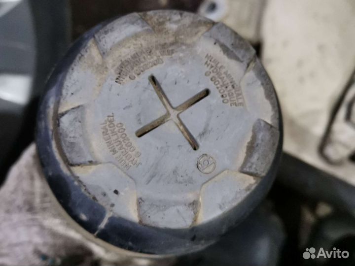 Бачок гур Audi a6 c6