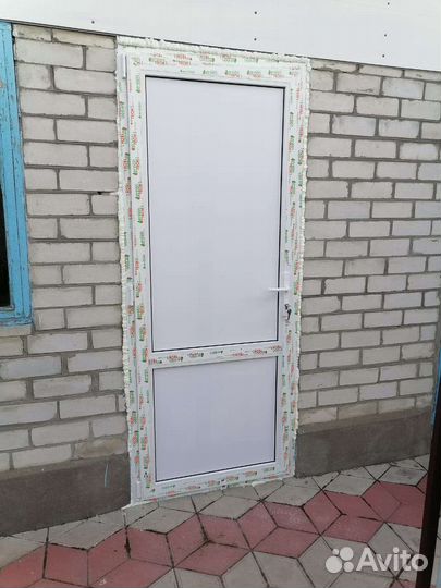 Дверь пвх